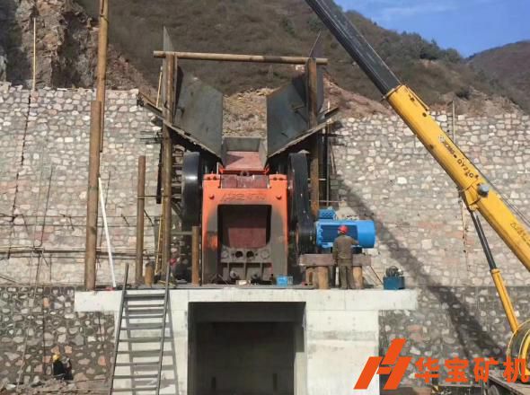 陜西寶雞市順通達礦業(yè)時產1000噸破碎機 陜西寶雞市順通達礦業(yè)時產1000噸破碎機
