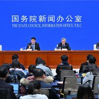 【央行官宣】降息降準！萬億利好入市 基建地產領域提振復蘇有保障！